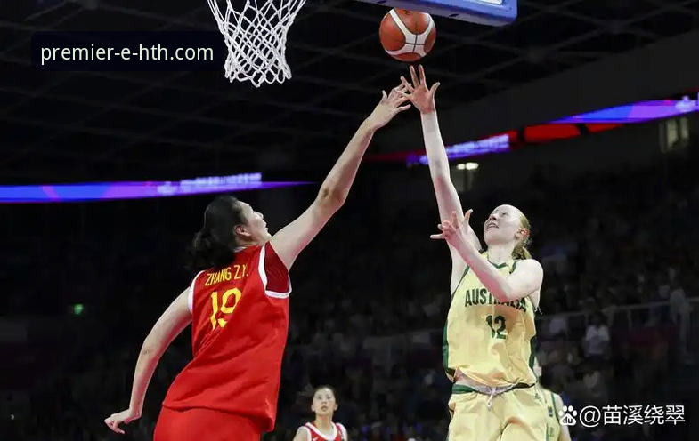 中国女篮战术调整与关键球员表现深度解析：一场资格赛的实战复盘